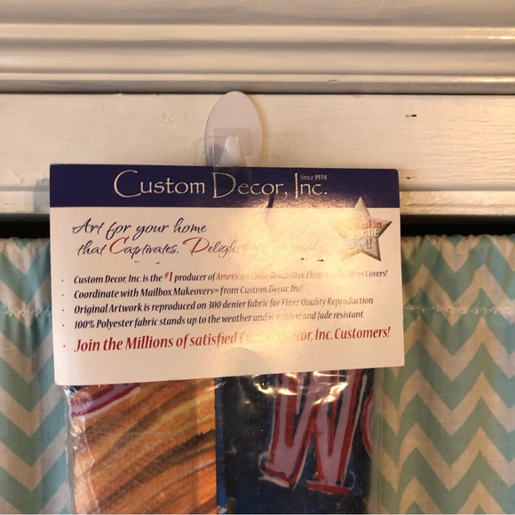 FINAL SALE- LEAVING CLOSET-NO FURTHER DISCOUNTS - Picture 5 of 6